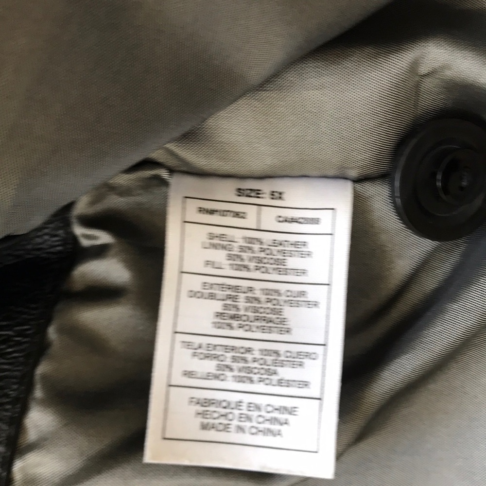 Leather Jacket - Picture 4 of 4